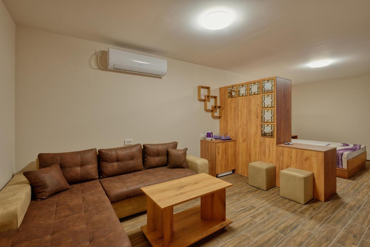 Hotel Комплекс Колонада Hisarya Esterno foto